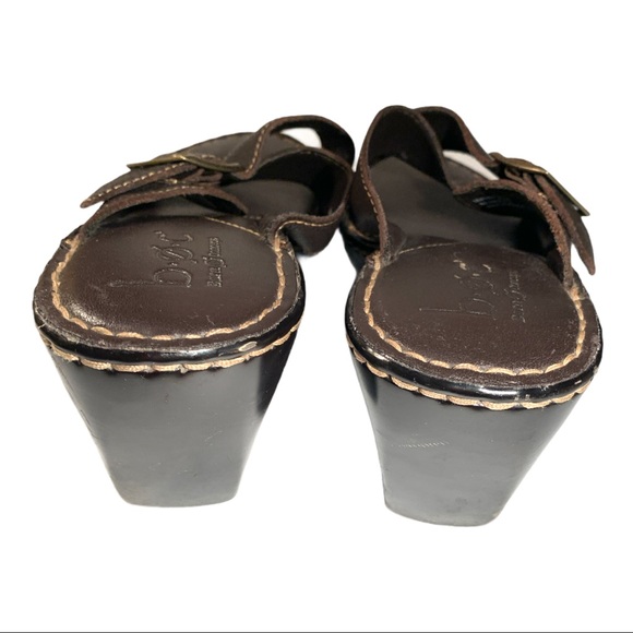 B.O.C. Leather CrissCross Buckle Slip Sandal Wedge Shoe Flat - Picture 3 of 6